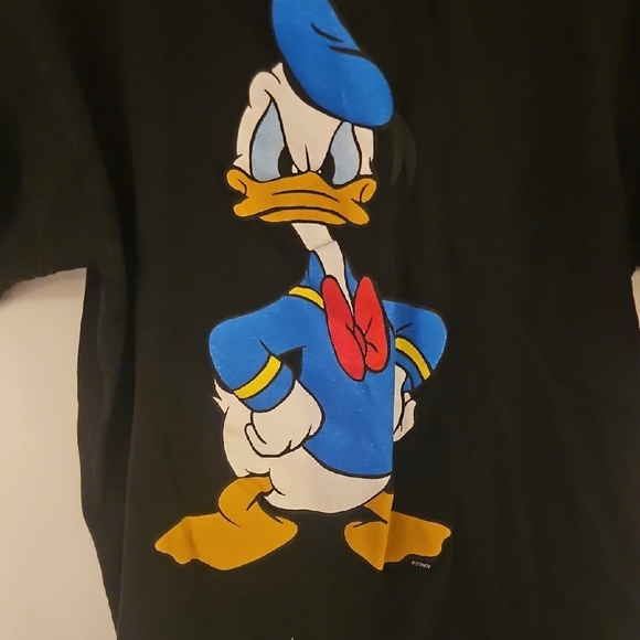 Black T-Shirt with Donald Duck Graphic - Picture 6 of 6